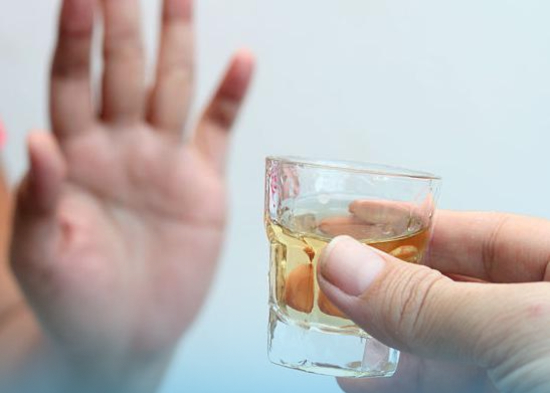 Злоупотребление алкоголем приносит много бед